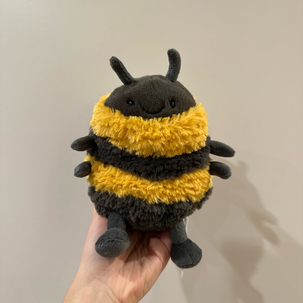 Jellycat Albee Bee NWT VHTF